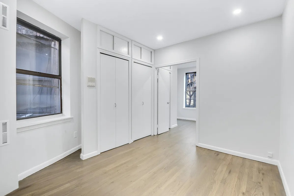 414 West 49th Street - Photo 0