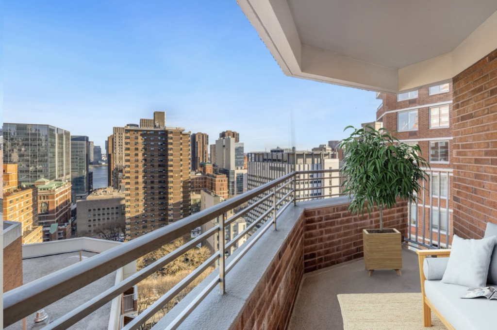 480 2nd Avenue - Photo 9