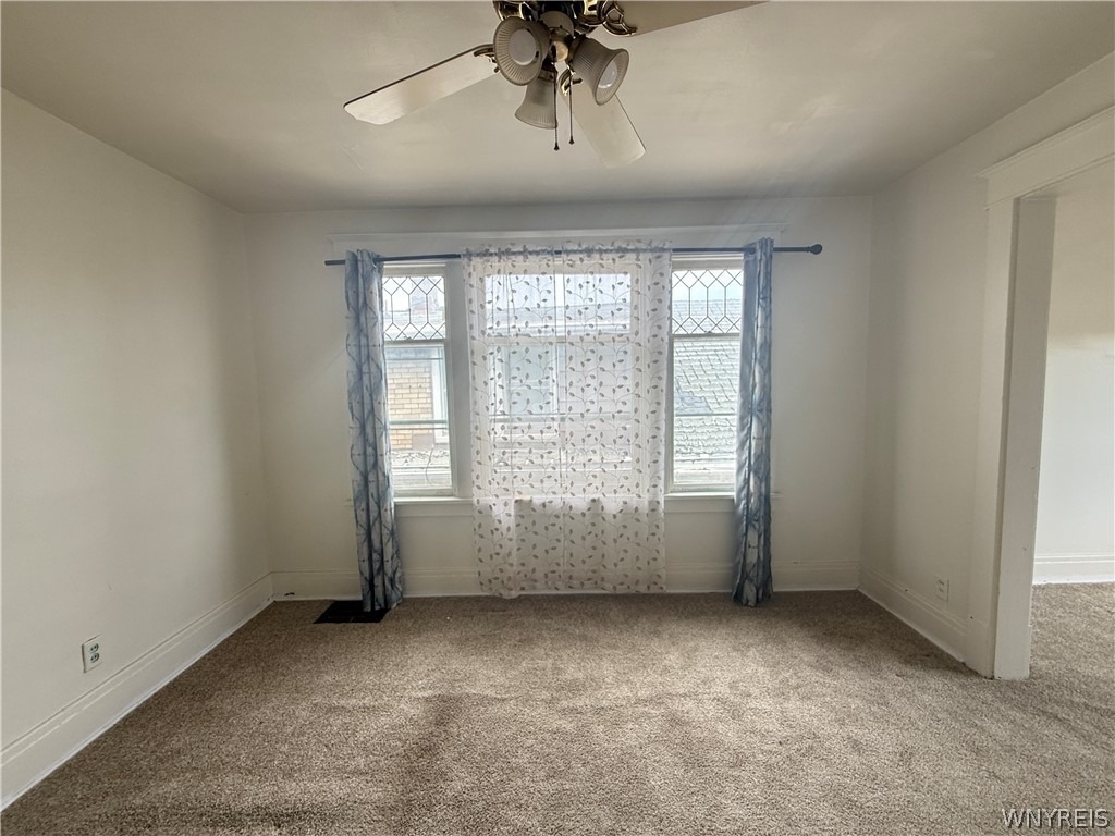 216 Newburgh Avenue - Photo 5