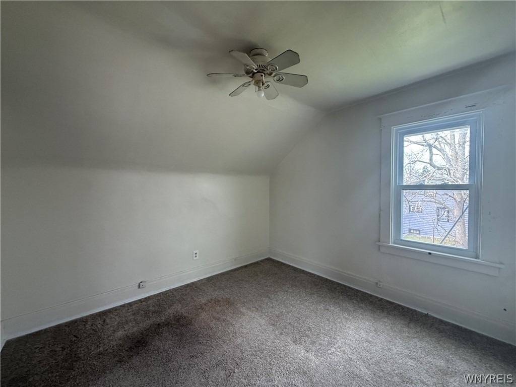 216 Newburgh Avenue - Photo 8