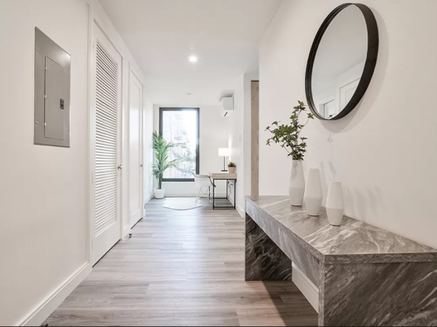 160 Clarkson Avenue - Photo 4