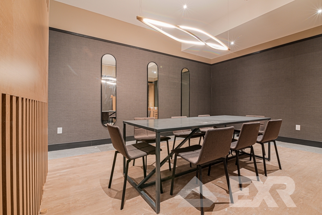 160 Clarkson Avenue - Photo 14