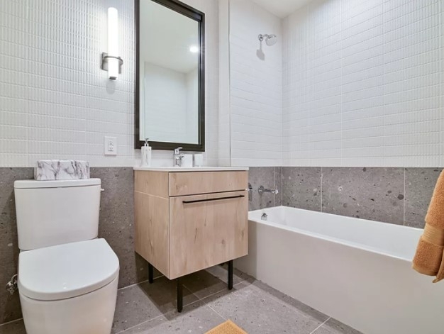 160 Clarkson Avenue - Photo 8
