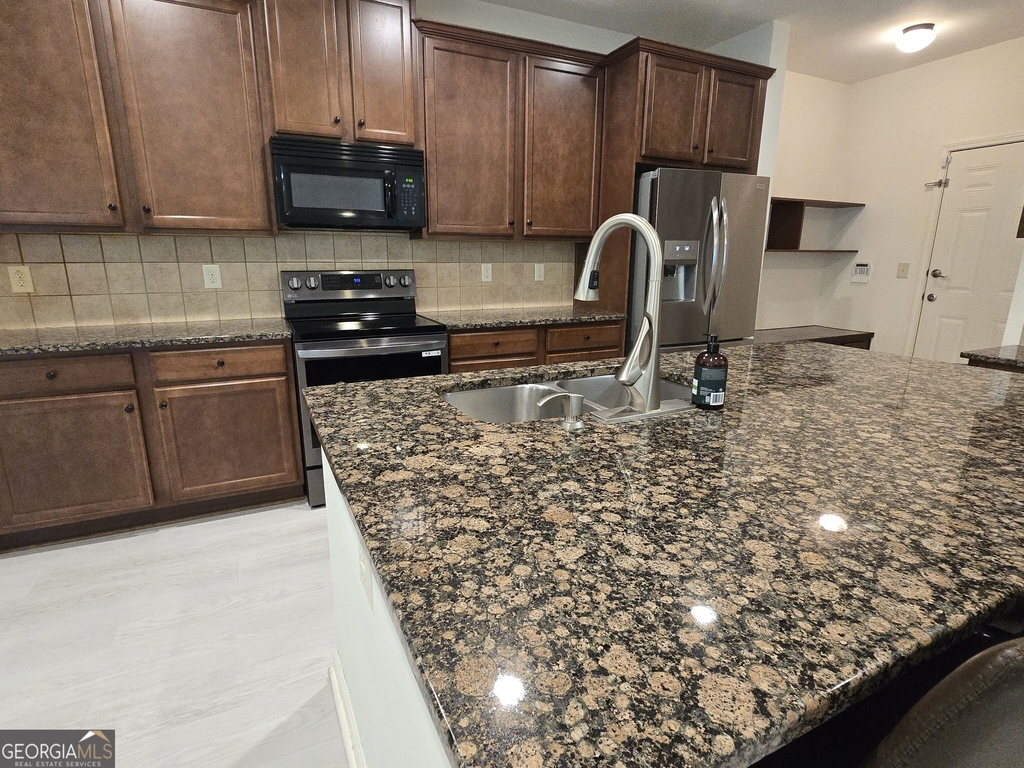 2020 Beyers Landing Drive - Photo 12