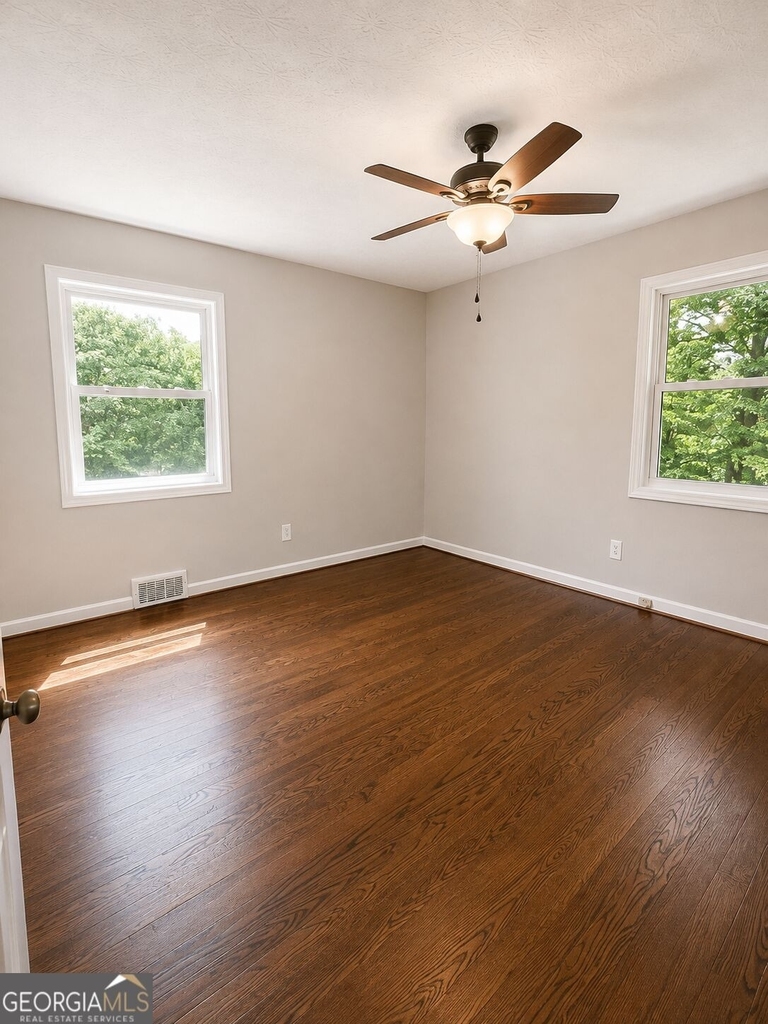 3148 Roberts Road - Photo 11