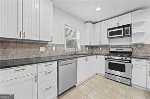2429 Claude Street Nw - Photo 10
