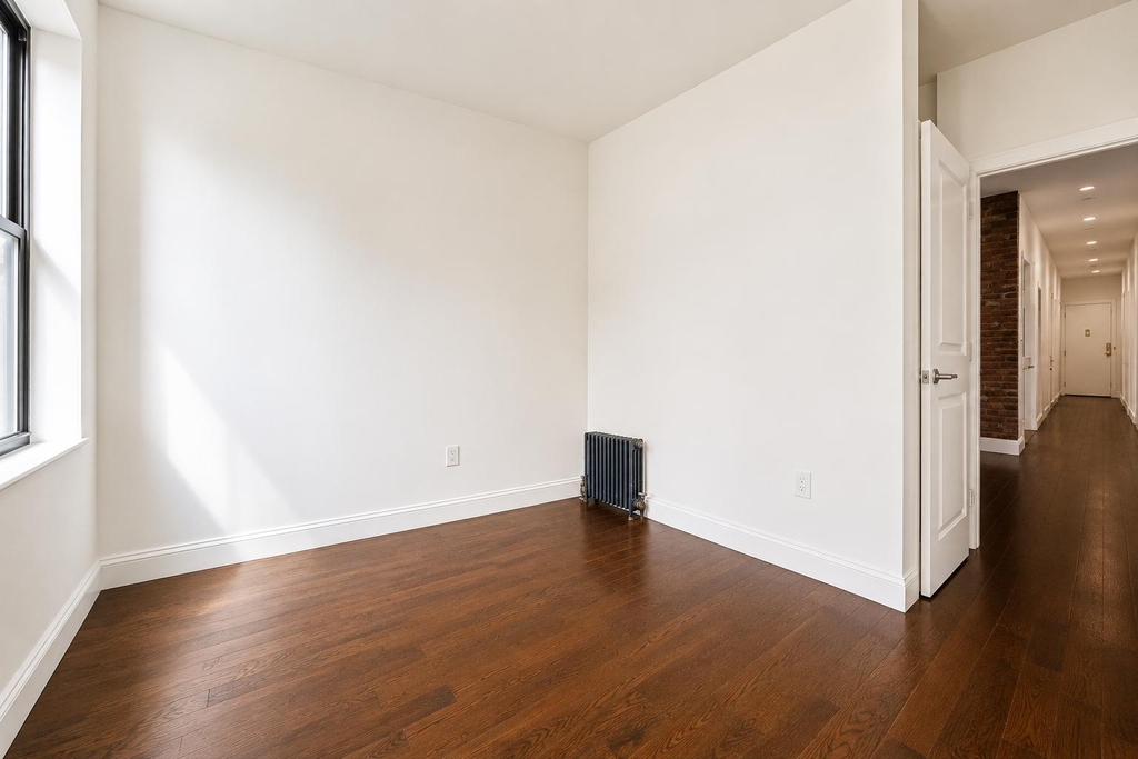 186 Claremont Avenue - Photo 9