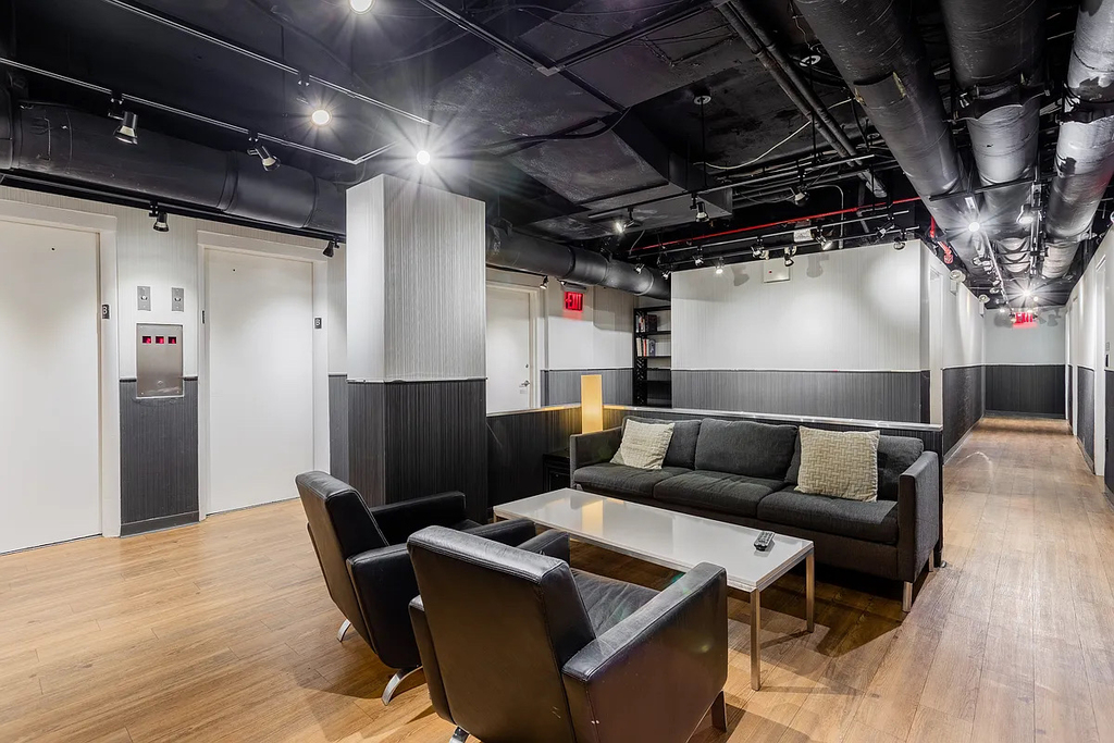 220 East 63rd Street - Photo 13