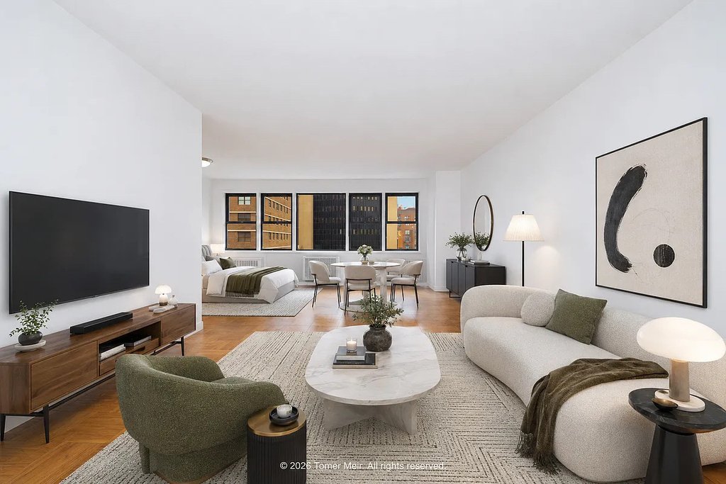 236 East 36th Street - Photo 0