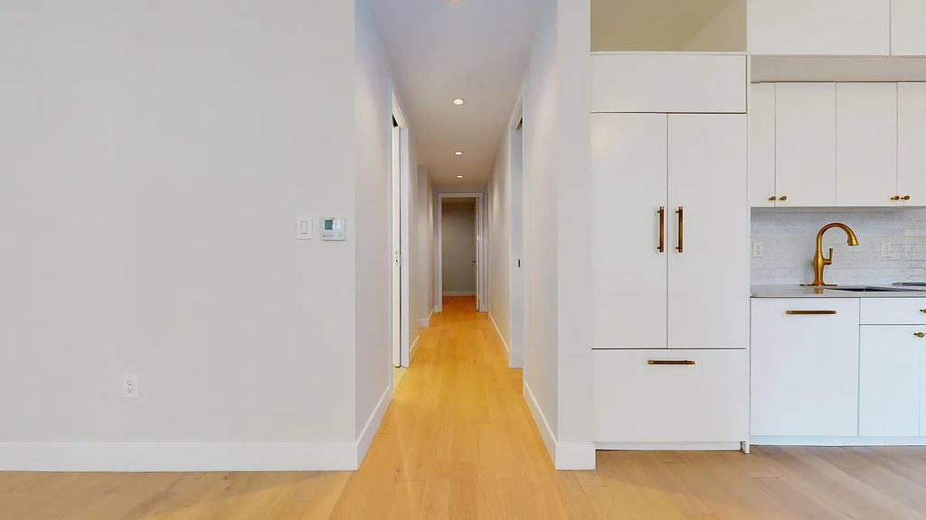 448 Broome Street - Photo 8
