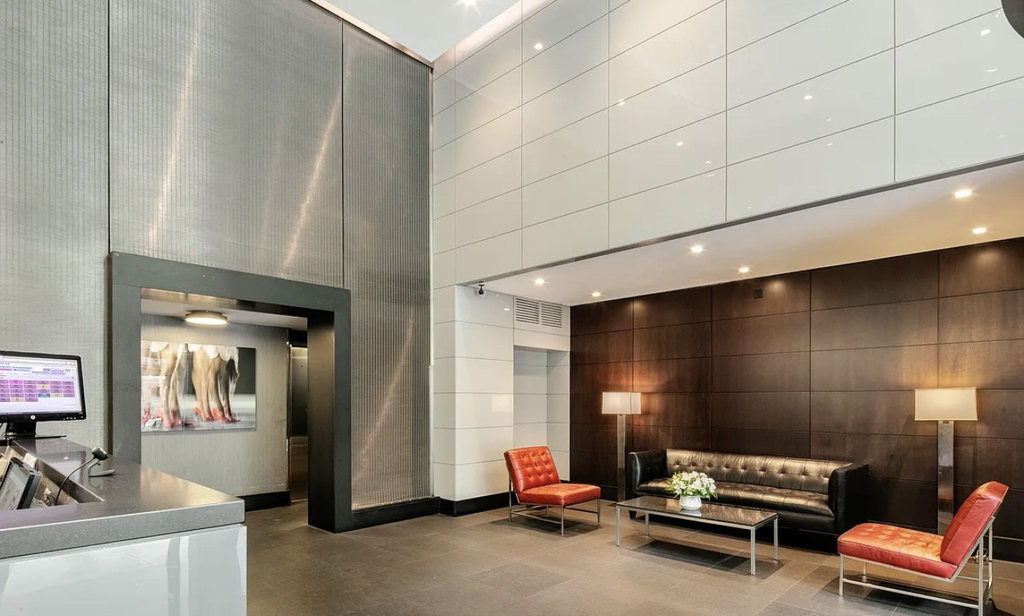 155 West 21st Street - Photo 5