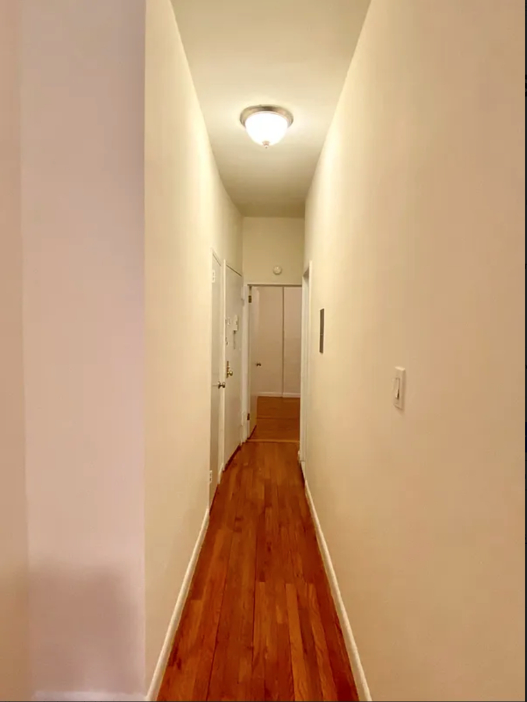East 74th Street and York - Photo 6