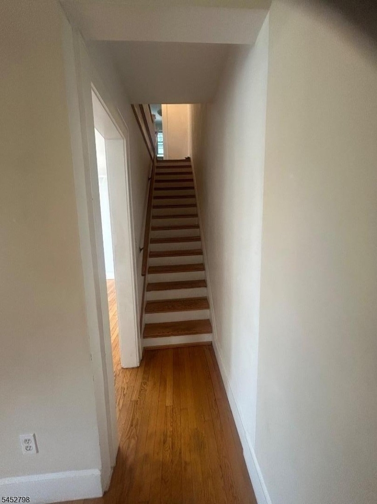 17 Codington Pl - Photo 5