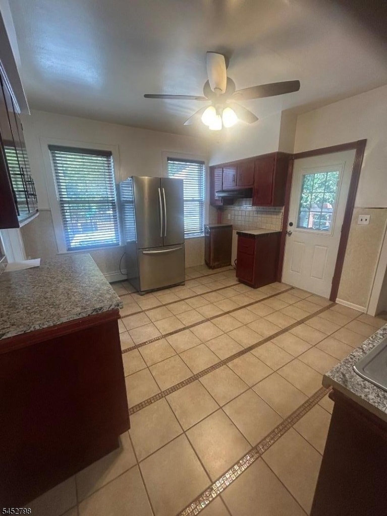 17 Codington Pl - Photo 11