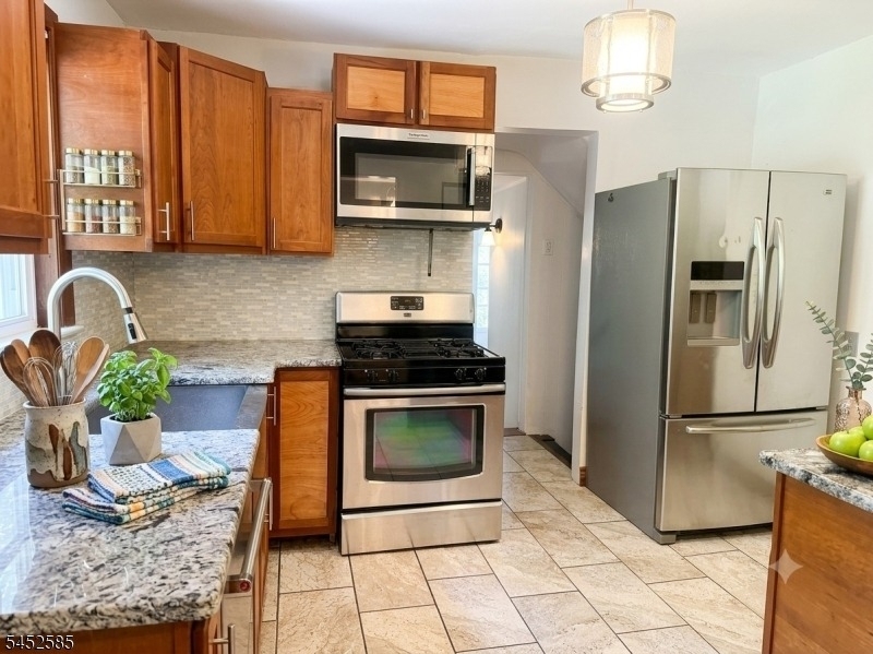7 Spier Dr - Photo 3