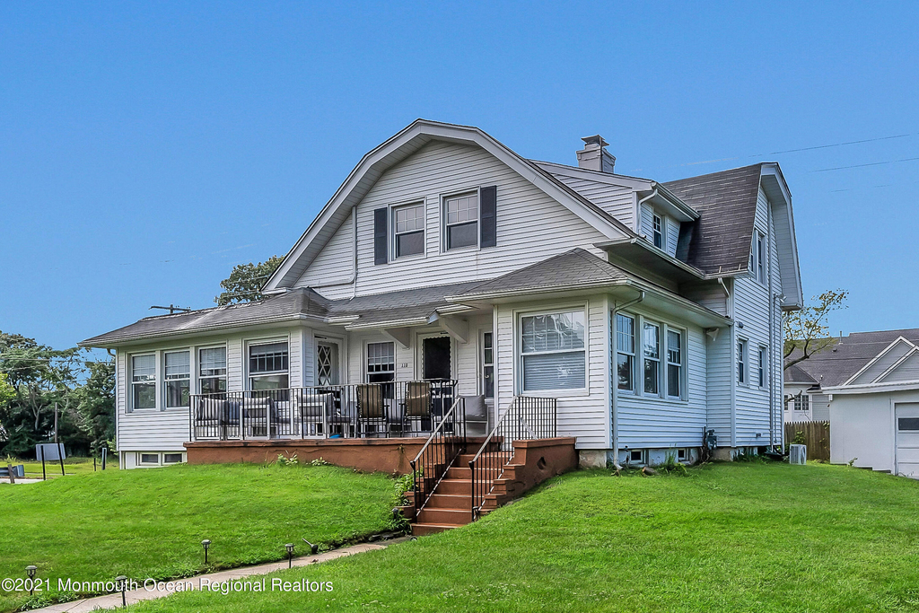 110 Monmouth Drive - Photo 0