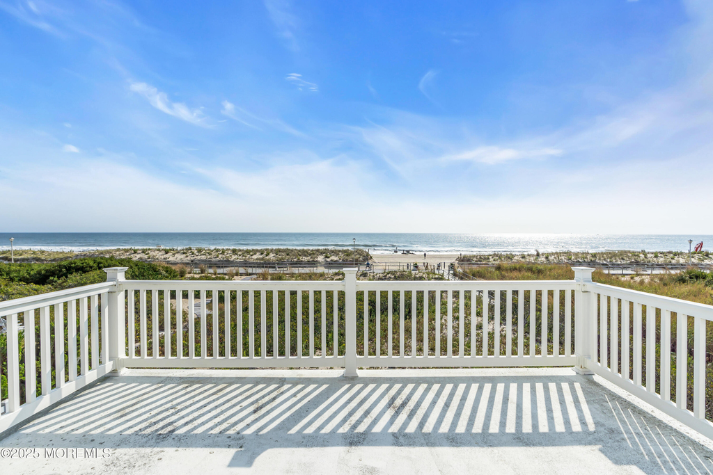 411 Ocean Avenue - Photo 33