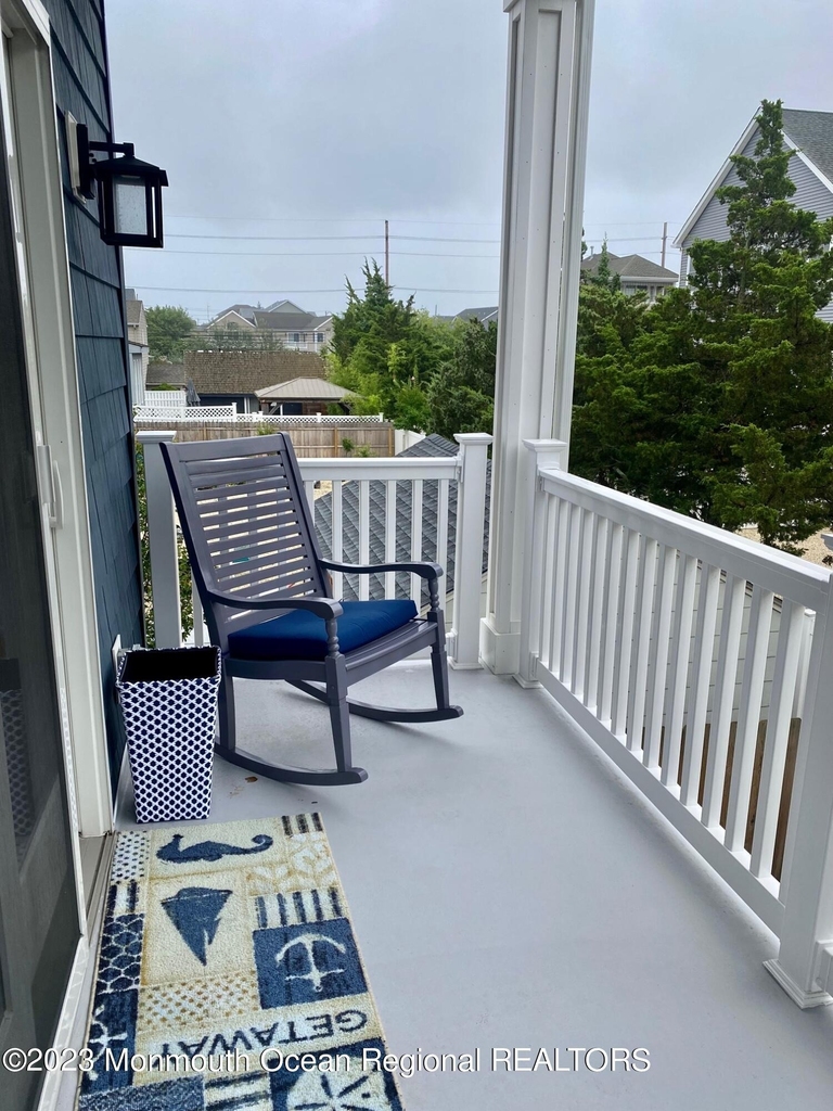 312 6th Avenue - Photo 1