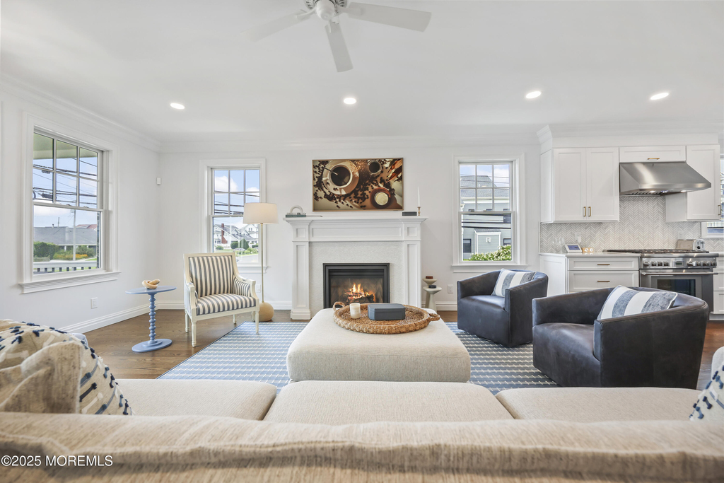 114 2nd Avenue - Photo 12