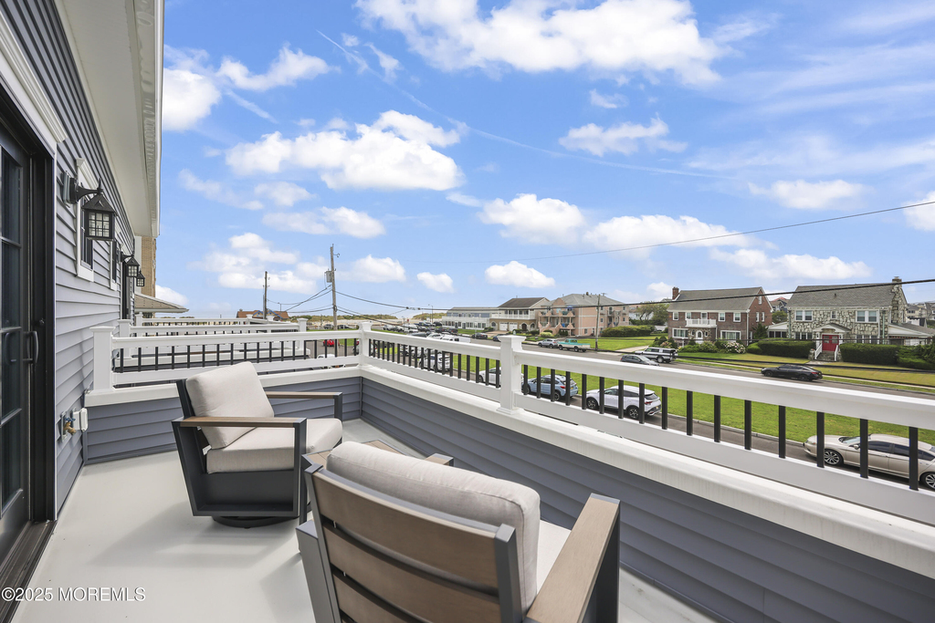 114 2nd Avenue - Photo 29