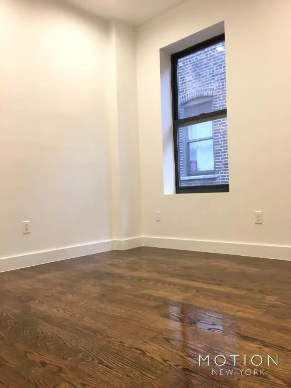 188 Claremont Avenue - Photo 6