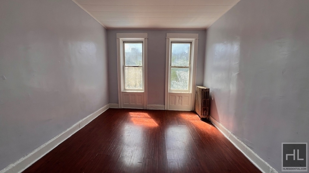 9746 Drew Street - Photo 3