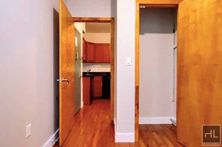 East 11th Street - Photo 1
