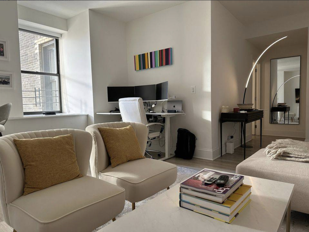 West 34th Street - Photo 0