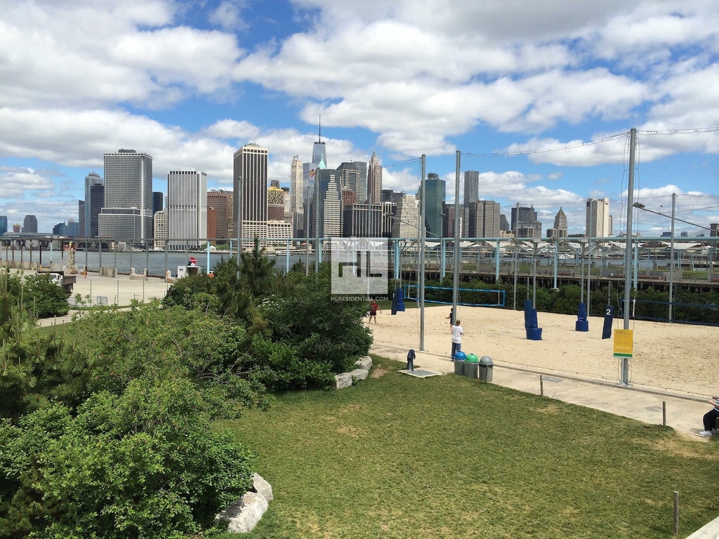 Cranberry Street - Photo 4