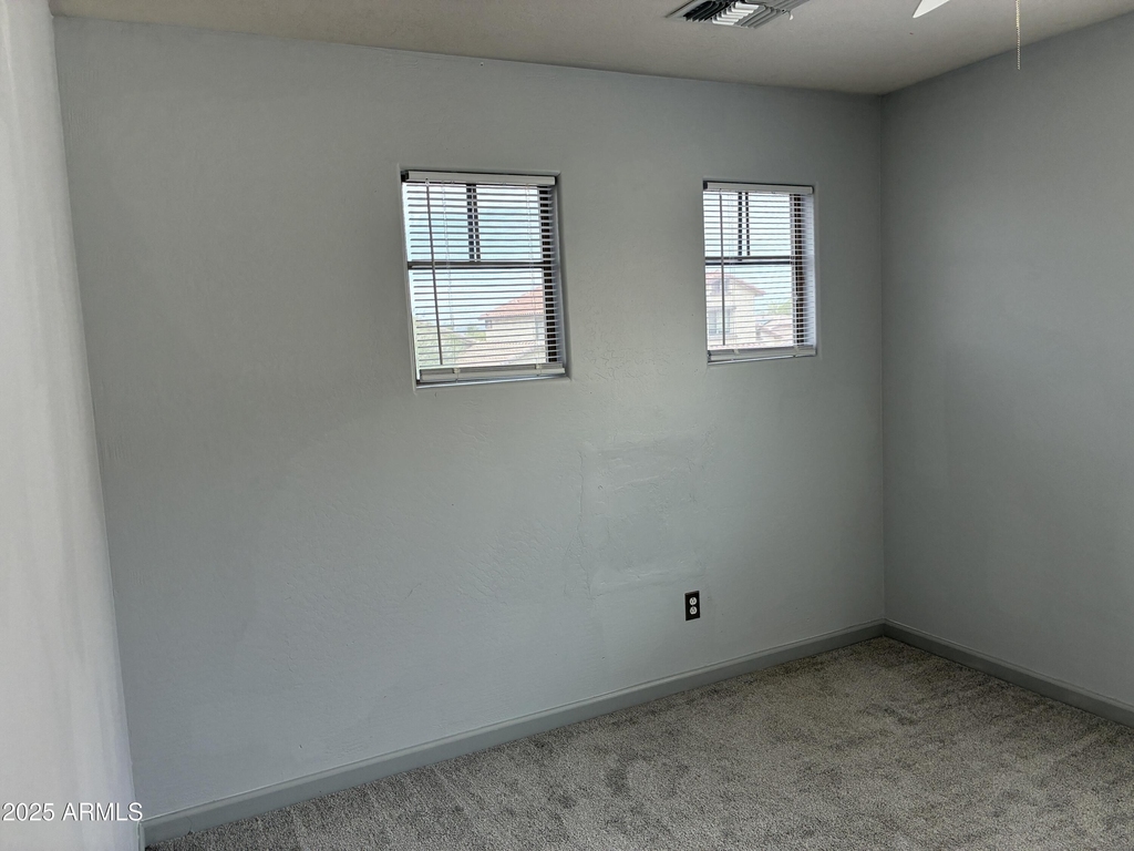 25550 W Pioneer Street - Photo 25