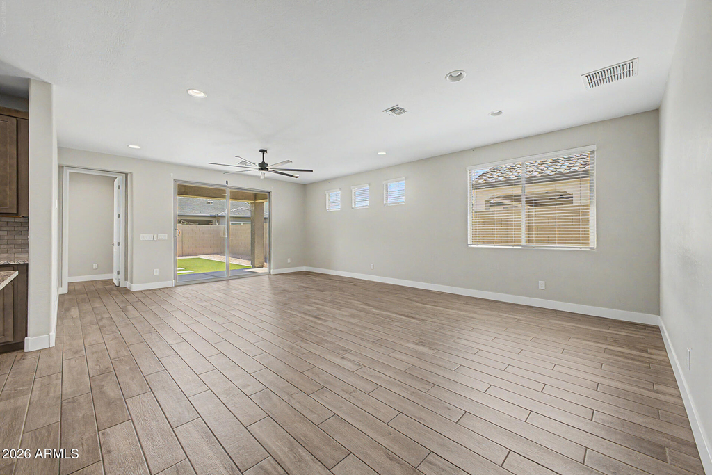 9701 E Spiral Avenue - Photo 4