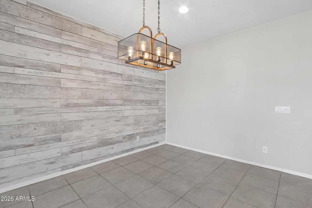 17766 W Granite View Drive - Photo 10