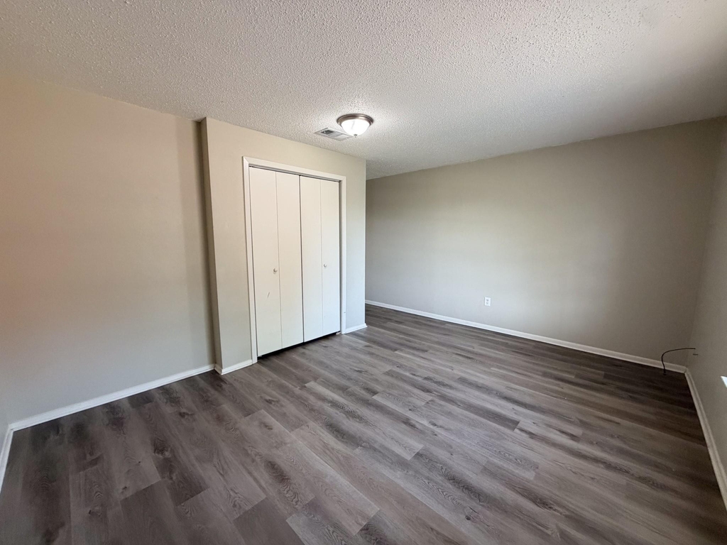 101 W Latimer Street - Photo 8