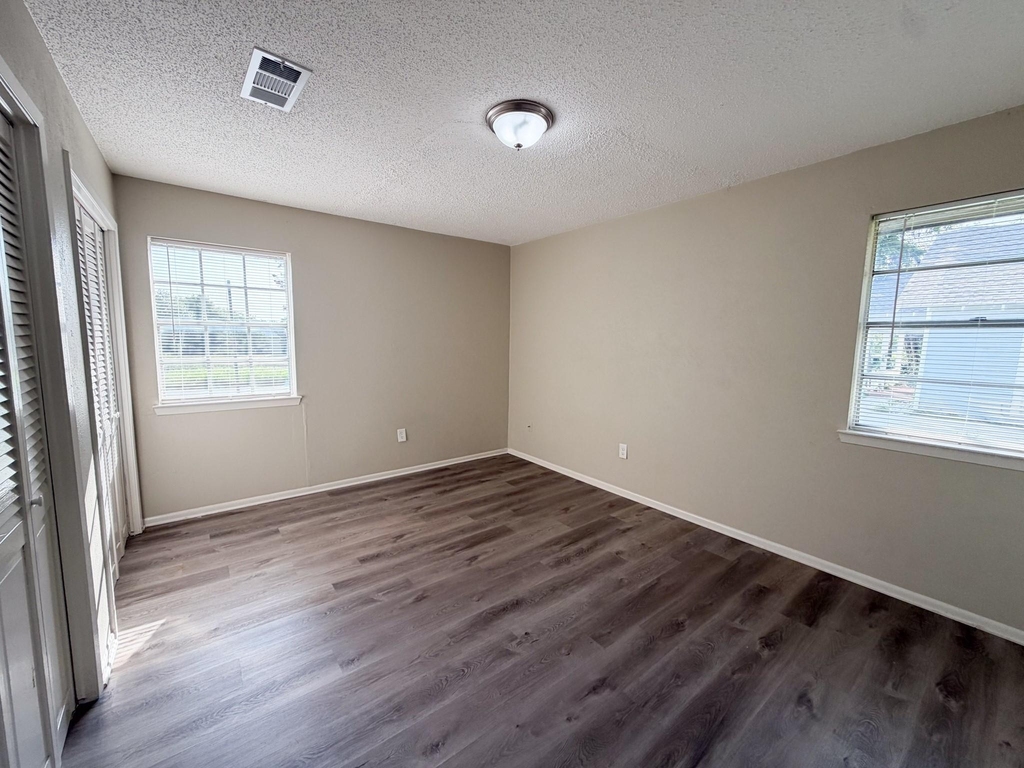 101 W Latimer Street - Photo 12