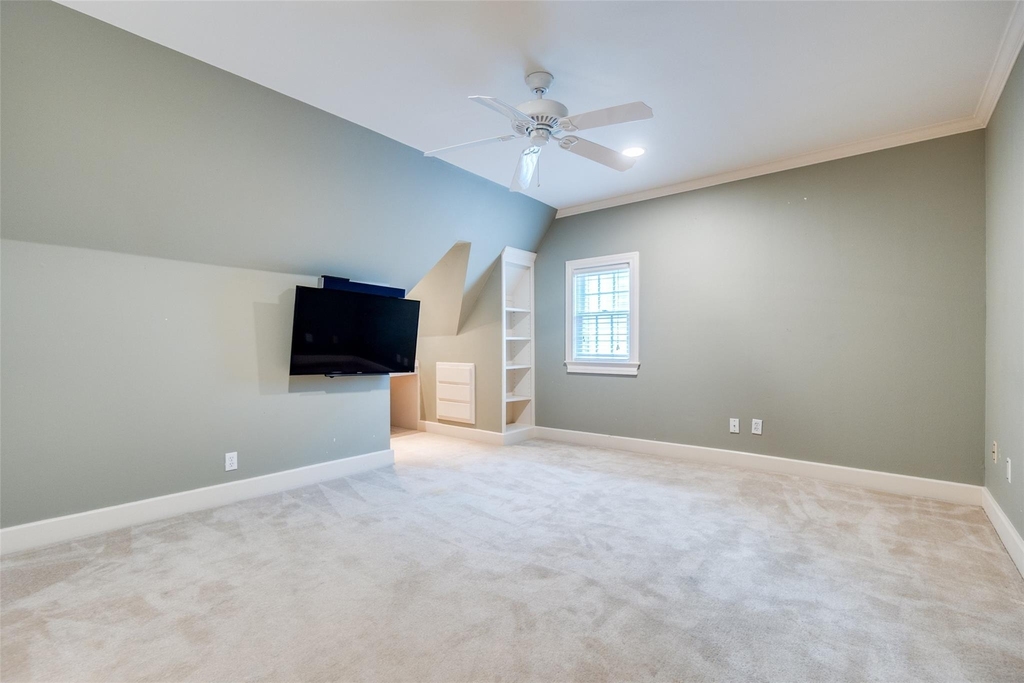 4504 Livingston Avenue - Photo 16