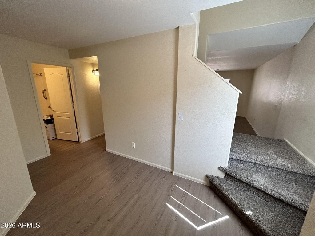 42406 W Sunland Drive - Photo 3