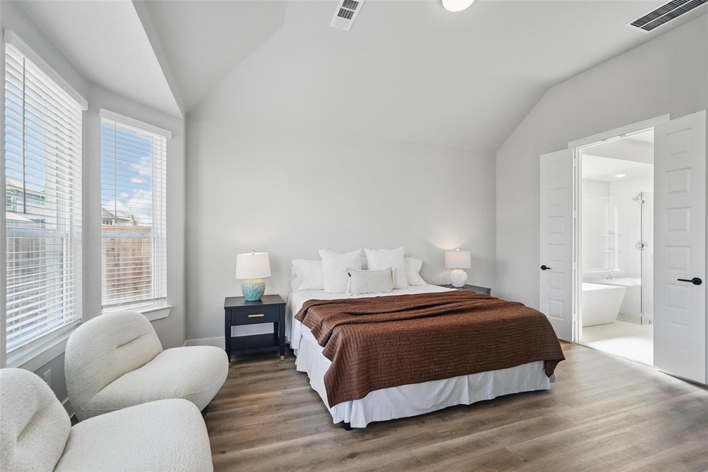 3003 Wind Knot Way - Photo 17