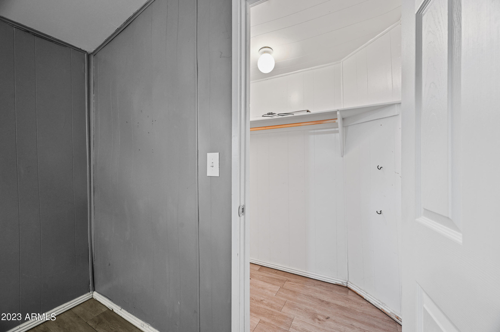 2055 W Gregory Street - Photo 10