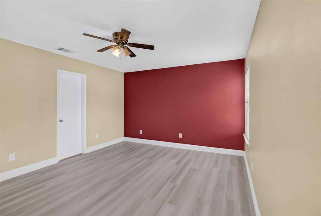 2215 Splendor Court - Photo 17