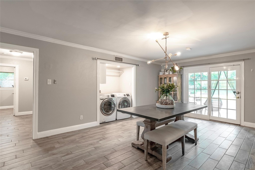 6455 Waverly Way - Photo 7