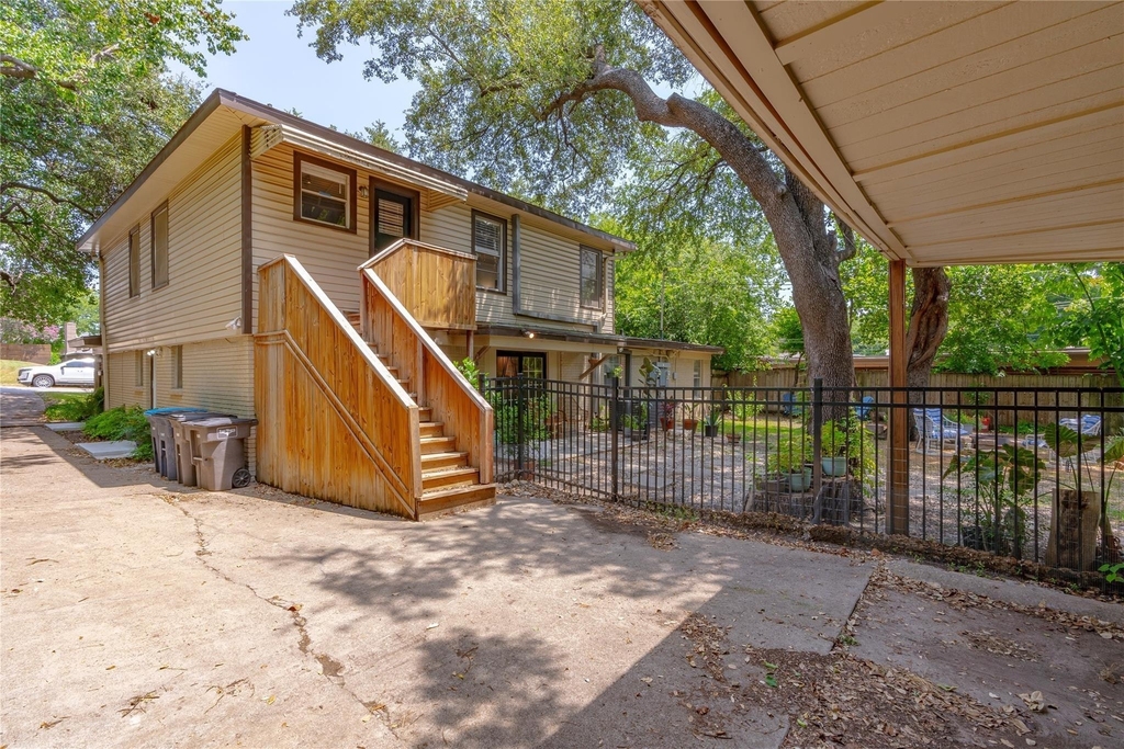 6455 Waverly Way - Photo 17
