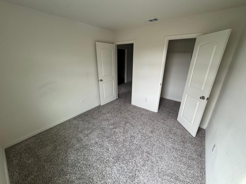 315 Marsh Lane - Photo 9