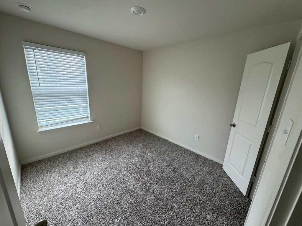 315 Marsh Lane - Photo 12
