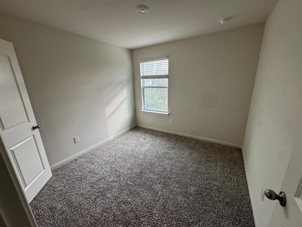 315 Marsh Lane - Photo 8