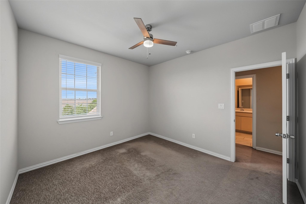 7513 Sunset Boulevard - Photo 11