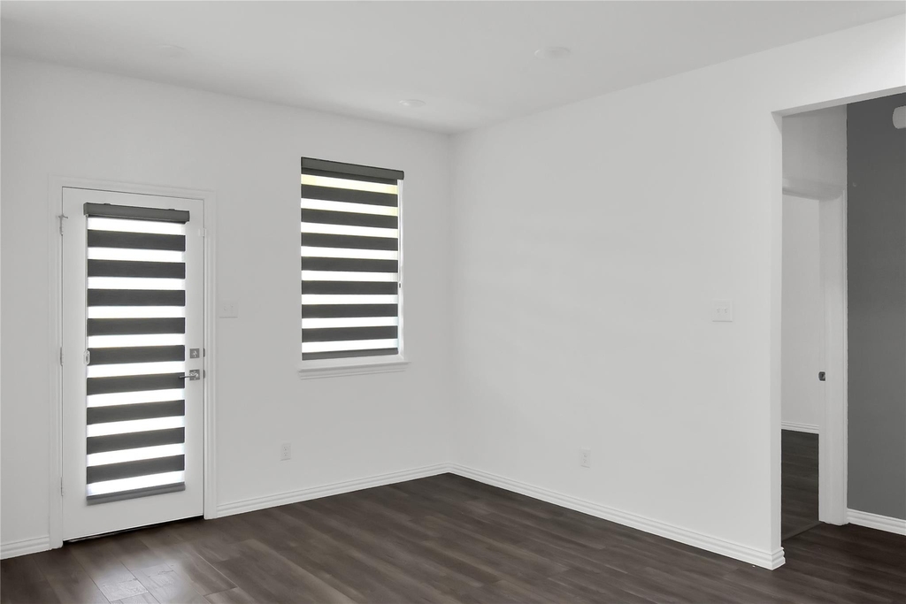 502 Virginia Way - Photo 9