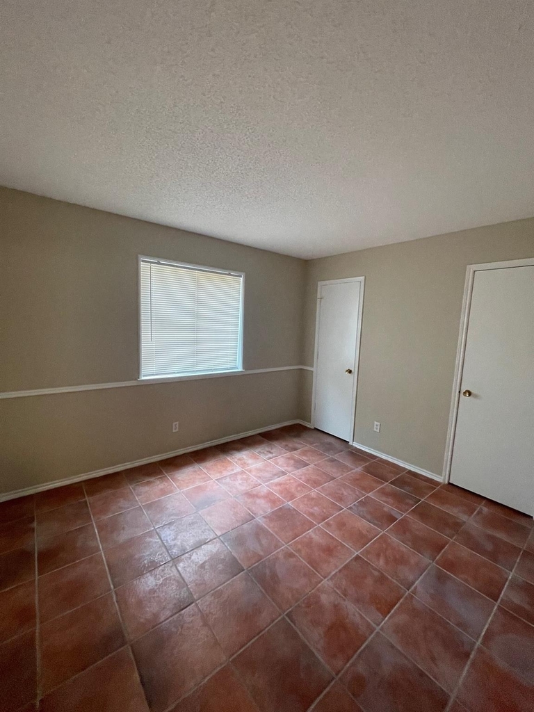 5516 Stone Meadow Lane - Photo 9