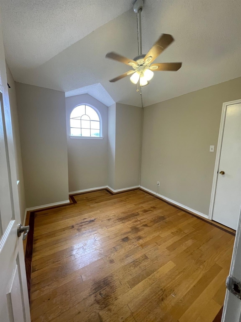 5516 Stone Meadow Lane - Photo 8