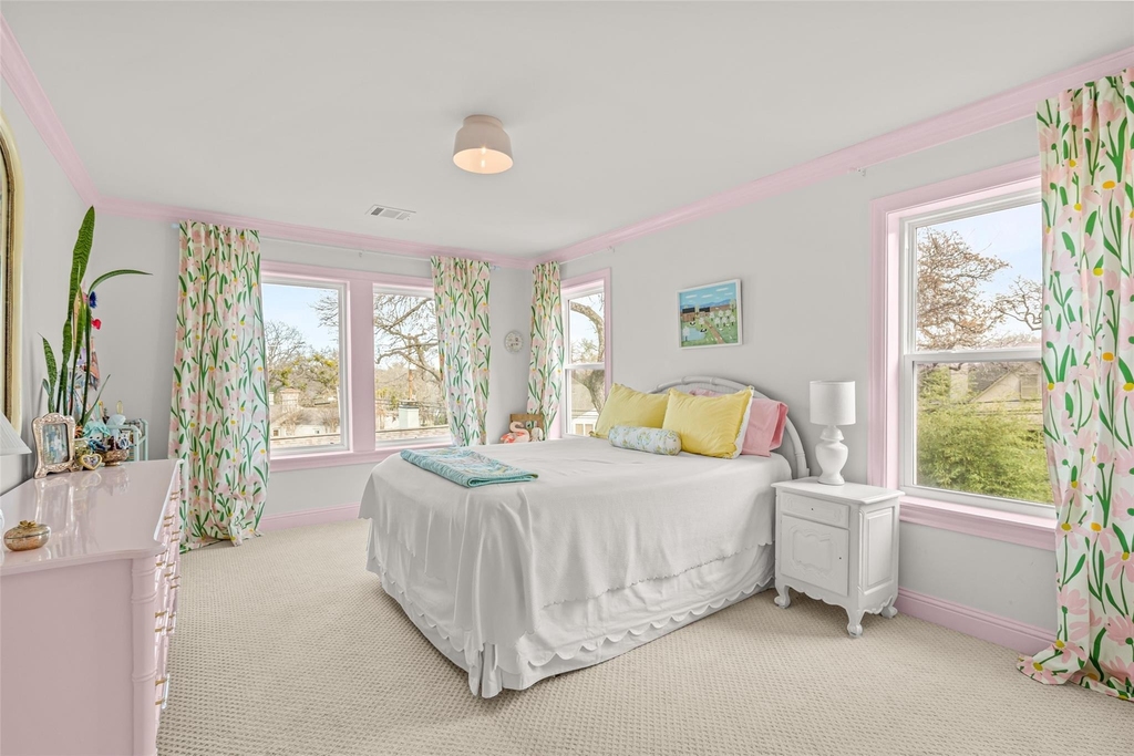 508 N Bailey Avenue - Photo 38