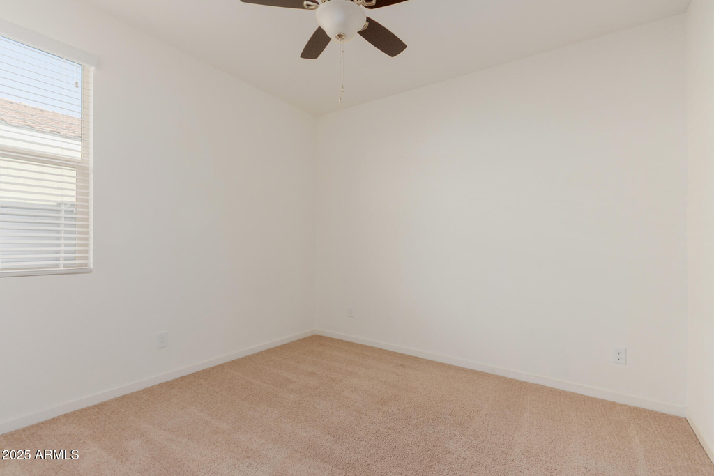 12329 W State Avenue - Photo 20